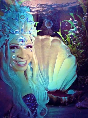 Somefin Fun Beneath the Surface: Mermaid Parade