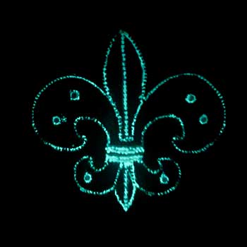 Mardi Gras Bead Art - fleur de lis with glow